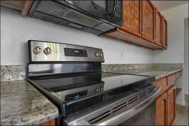 829 DULCE TIERRA Drive, El Paso, TX 79912