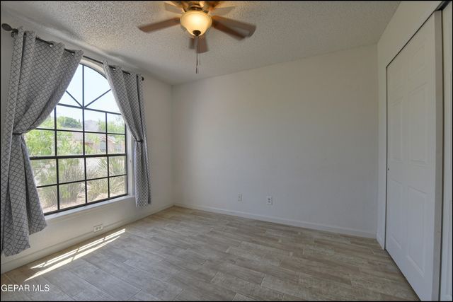 829 DULCE TIERRA Drive, El Paso, TX 79912