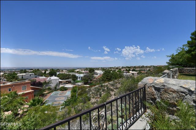 829 DULCE TIERRA Drive, El Paso, TX 79912