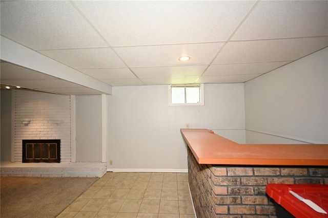 7320 NW 78th Street, Kansas City, MO 64152