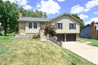 7320 NW 78th Street, Kansas City, MO 64152