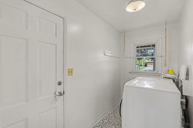 4300 Clement Drive, Saginaw Twp, MI 48603