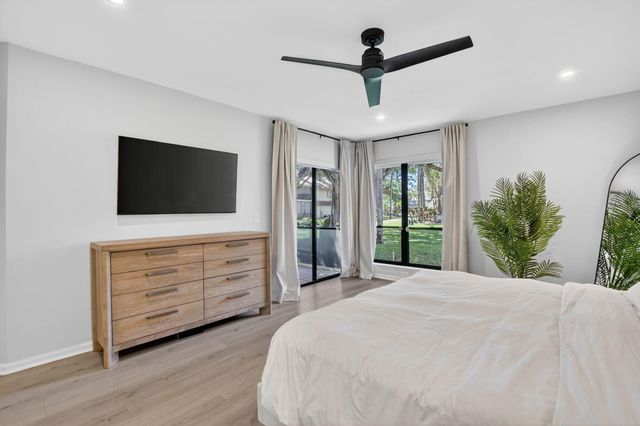 5530 Coach House Circle A, Boca Raton, FL 33486