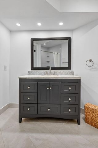 5530 Coach House Circle A, Boca Raton, FL 33486