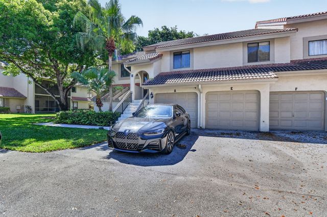 5530 Coach House Circle A, Boca Raton, FL 33486