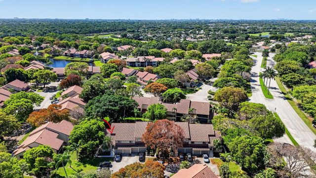 5530 Coach House Circle A, Boca Raton, FL 33486