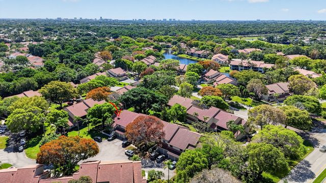 5530 Coach House Circle A, Boca Raton, FL 33486