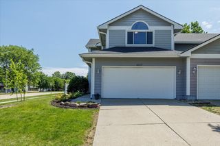 4497 88th Street 1, Urbandale, IA 50322