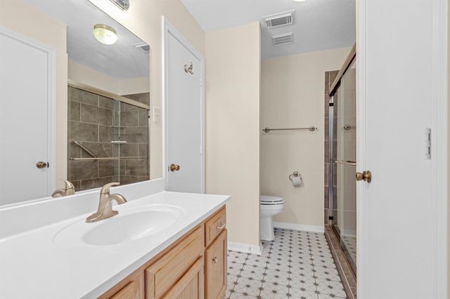 306D Lakeview Terrace Terrace 306D, Montgomery, TX 77356