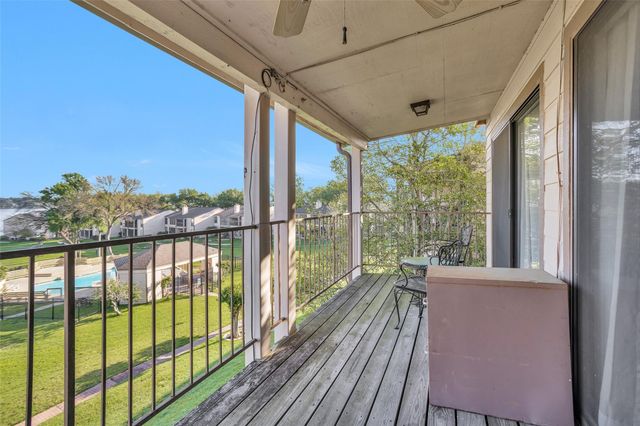 306D Lakeview Terrace Terrace 306D, Montgomery, TX 77356