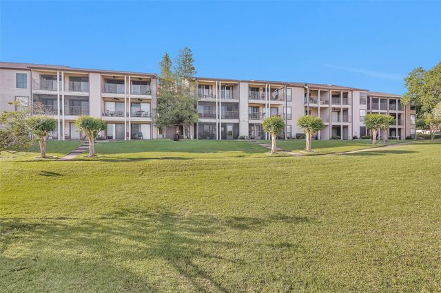 306D Lakeview Terrace Terrace 306D, Montgomery, TX 77356