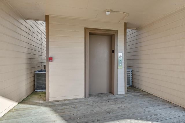 306D Lakeview Terrace Terrace 306D, Montgomery, TX 77356