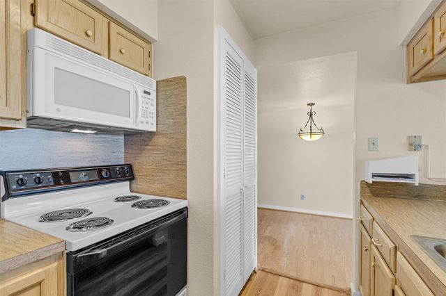 306D Lakeview Terrace Terrace 306D, Montgomery, TX 77356