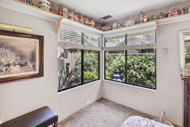 1911 Discovery Village Ln, Gold River, CA 95670