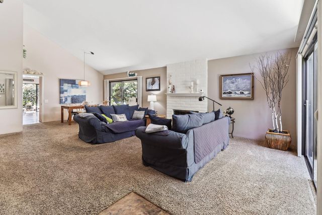 1911 Discovery Village Ln, Gold River, CA 95670