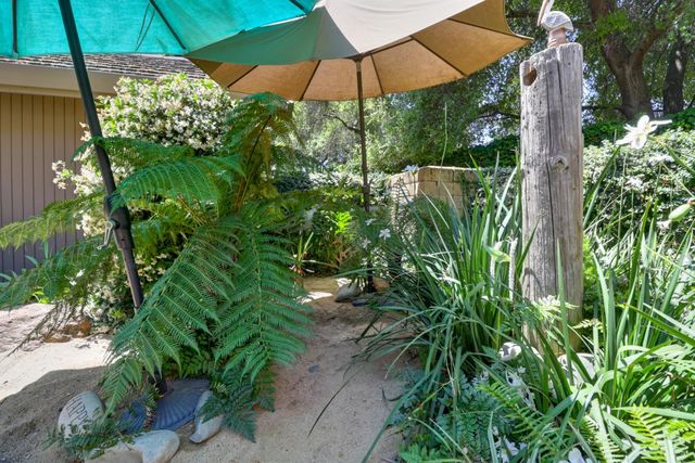 1911 Discovery Village Ln, Gold River, CA 95670