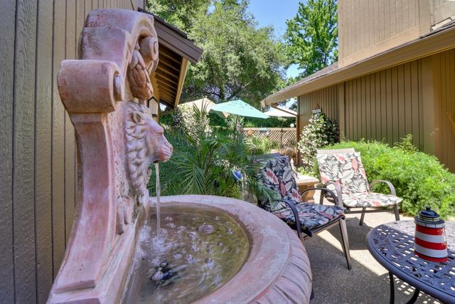 1911 Discovery Village Ln, Gold River, CA 95670