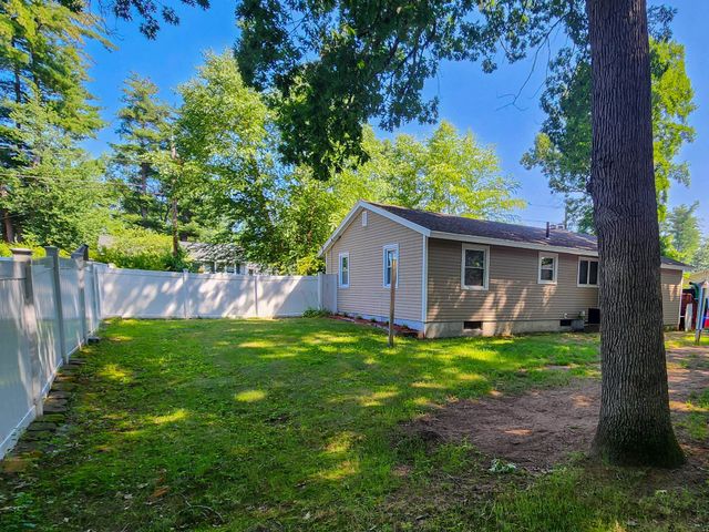 37 Damon Avenue, Nashua, NH 03064