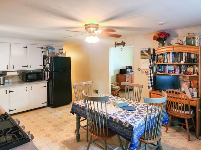 37 Damon Avenue, Nashua, NH 03064