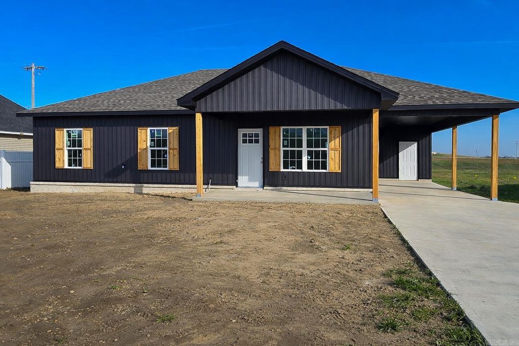 503 9th Street, Marked Tree, AR 72365