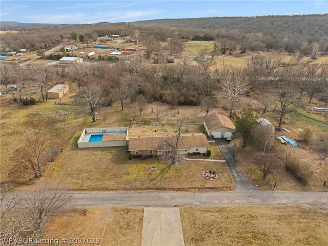 107 Briarwood, Pocola, OK 74902