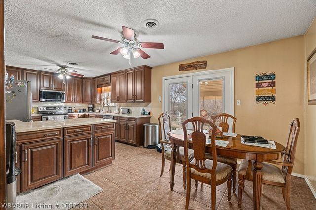 107 Briarwood, Pocola, OK 74902