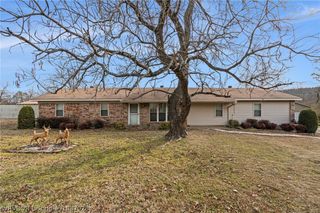 107 Briarwood, Pocola, OK 74902