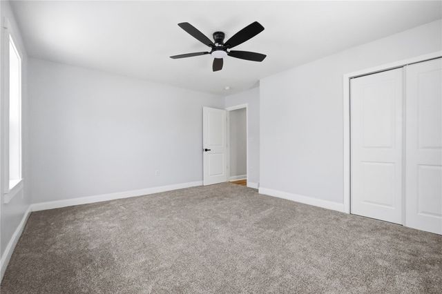 141 W 15th Ave, Homestead, PA 15120