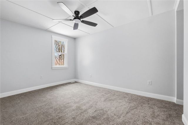 141 W 15th Ave, Homestead, PA 15120