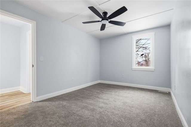 141 W 15th Ave, Homestead, PA 15120