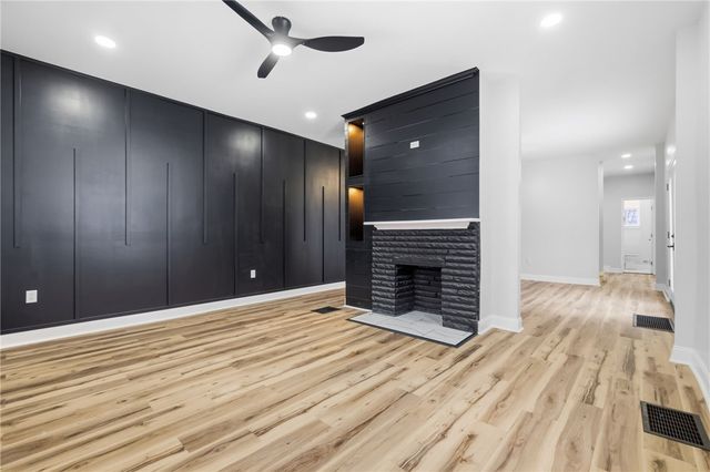 141 W 15th Ave, Homestead, PA 15120