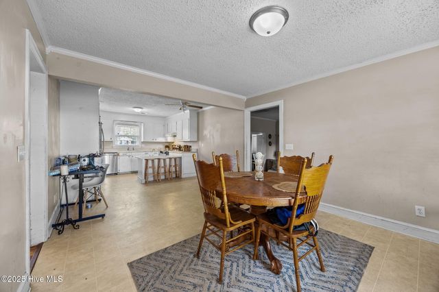 3718 Thorne Drive, Farmville, NC 27828