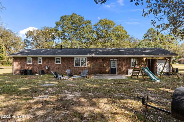 3718 Thorne Drive, Farmville, NC 27828