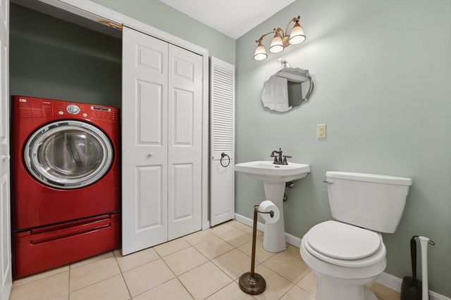 80 Francis Street, Worcester, MA 01606