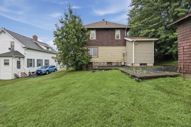 80 Francis Street, Worcester, MA 01606