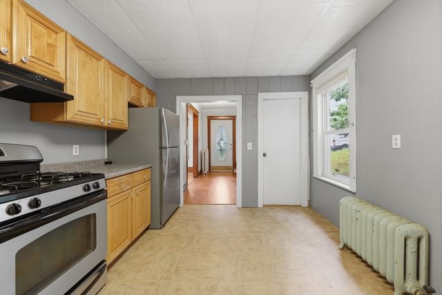 80 Francis Street, Worcester, MA 01606