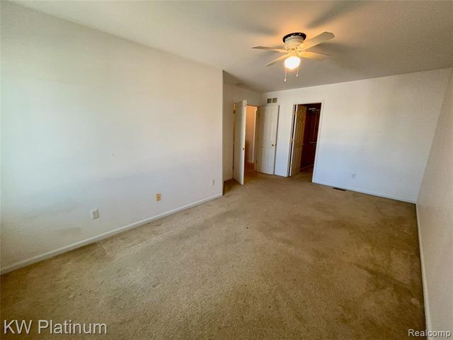 29762 Beverly Lane, New Baltimore, MI 48047