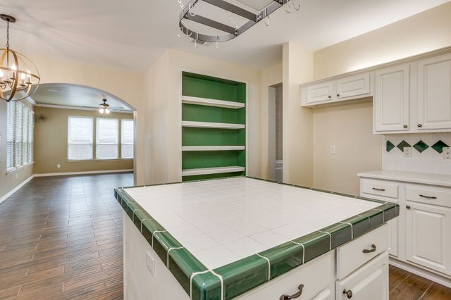 4917 Dougal Avenue, Fort Worth, TX 76137