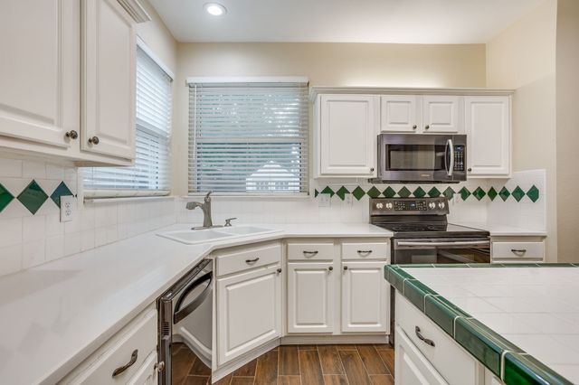 4917 Dougal Avenue, Fort Worth, TX 76137