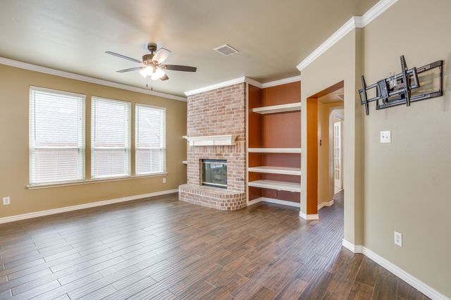 4917 Dougal Avenue, Fort Worth, TX 76137