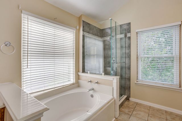 4917 Dougal Avenue, Fort Worth, TX 76137