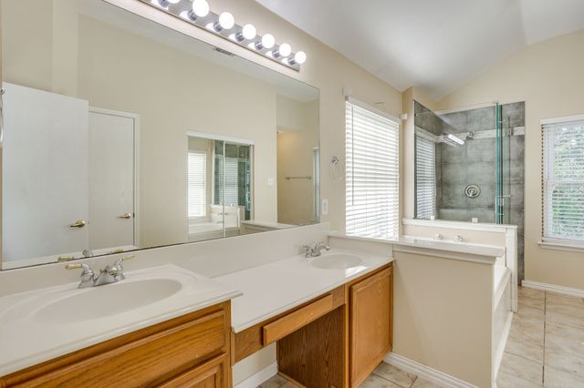 4917 Dougal Avenue, Fort Worth, TX 76137