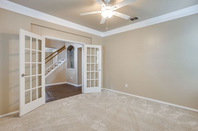 4917 Dougal Avenue, Fort Worth, TX 76137