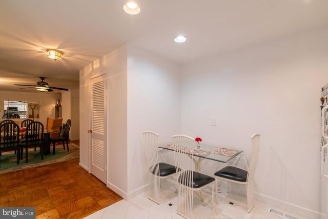 201 GARDEN CT, Falls Church, VA 22046