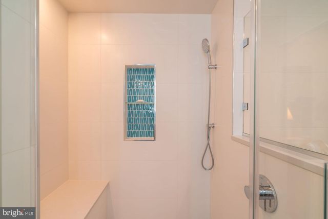 201 GARDEN CT, Falls Church, VA 22046