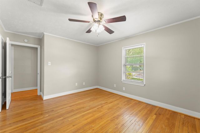 8106 Lorrie Drive, Houston, TX 77025