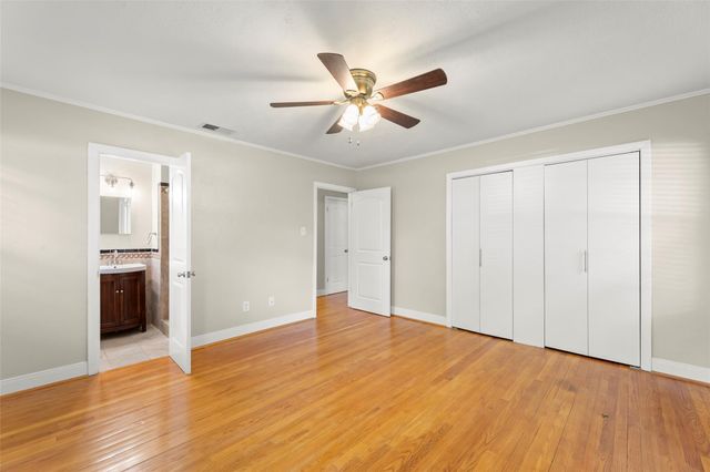 8106 Lorrie Drive, Houston, TX 77025