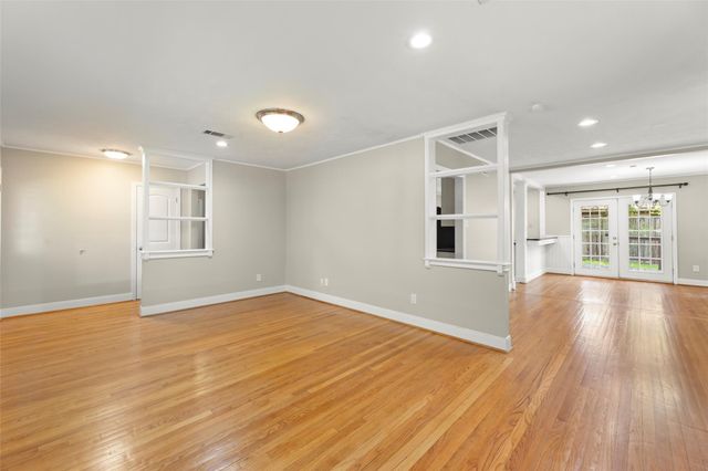 8106 Lorrie Drive, Houston, TX 77025