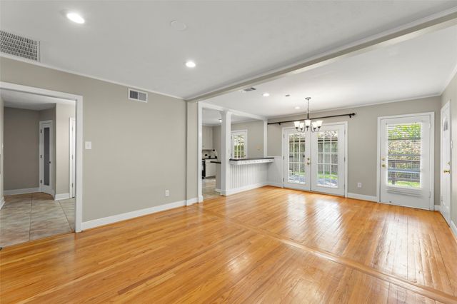 8106 Lorrie Drive, Houston, TX 77025
