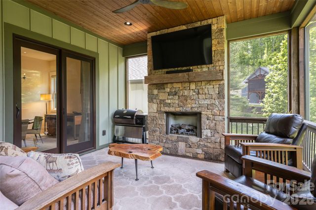44 Woodland Aster Way, Asheville, NC 28804